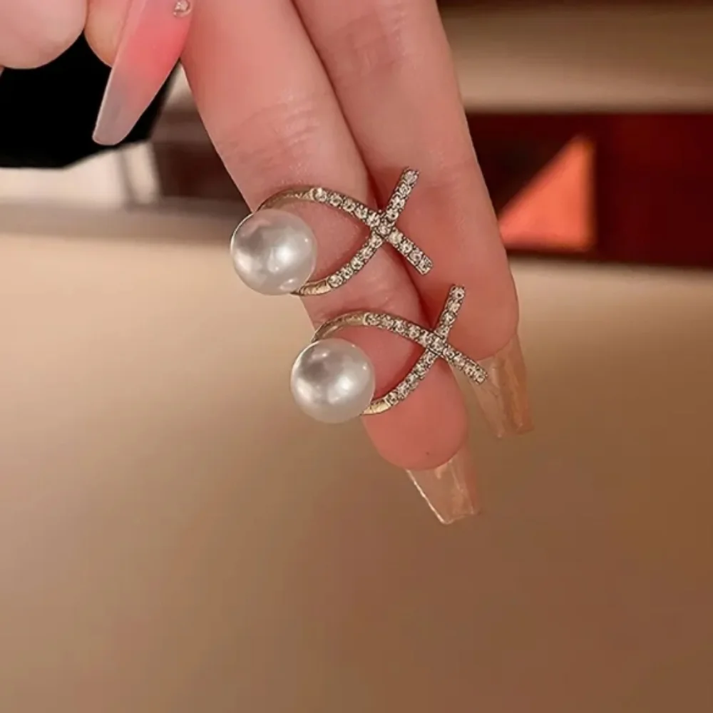 Gold Rhinestone Pearl Earrings - Picture 5 of 7